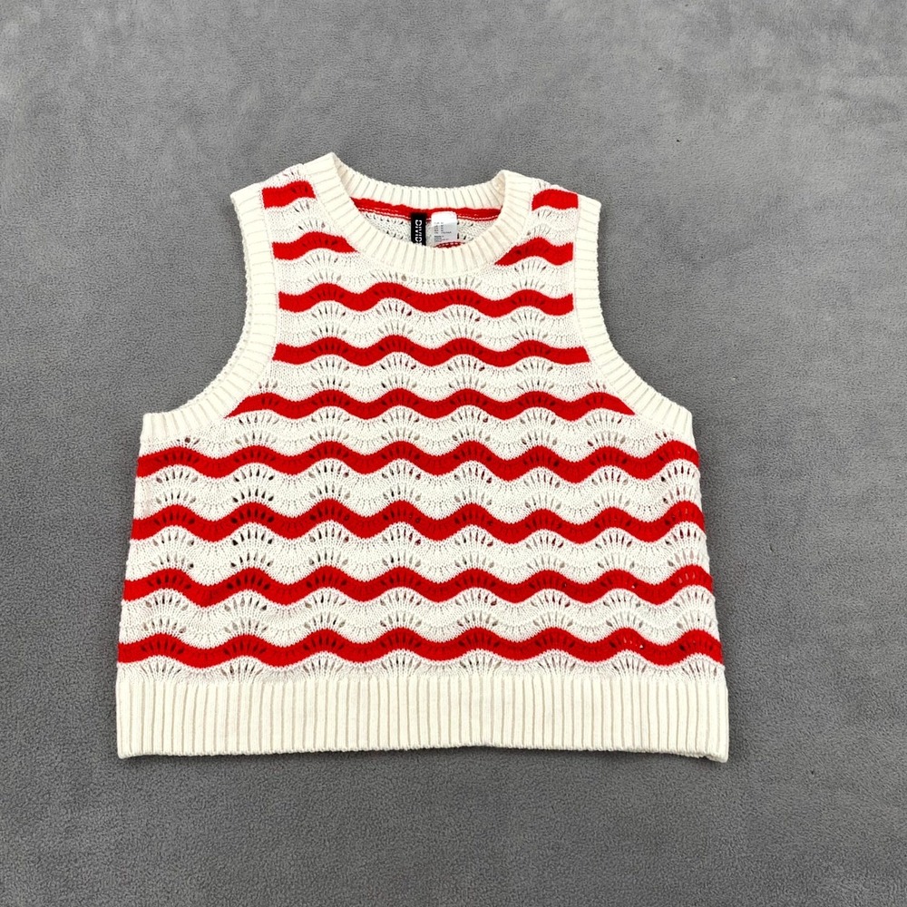 H&M Divided Crochet Sweater Vest Womens Medium Beige Red Wave Knit Standard Cut